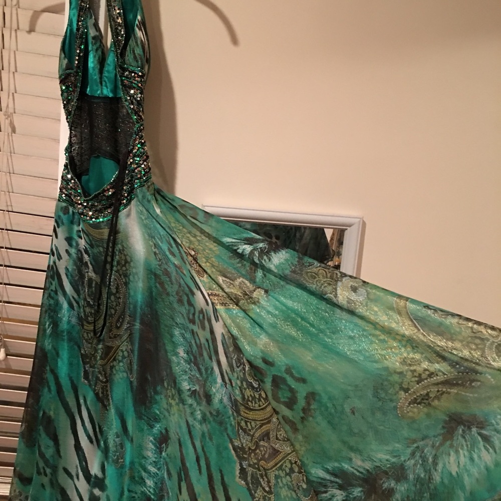 Prom dress Jovani Size 2